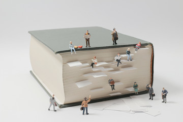 李佳薇 冯天薇 于梦雨 是中国人吗