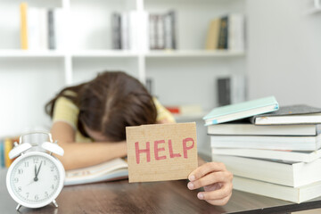 国产车方向盘紧